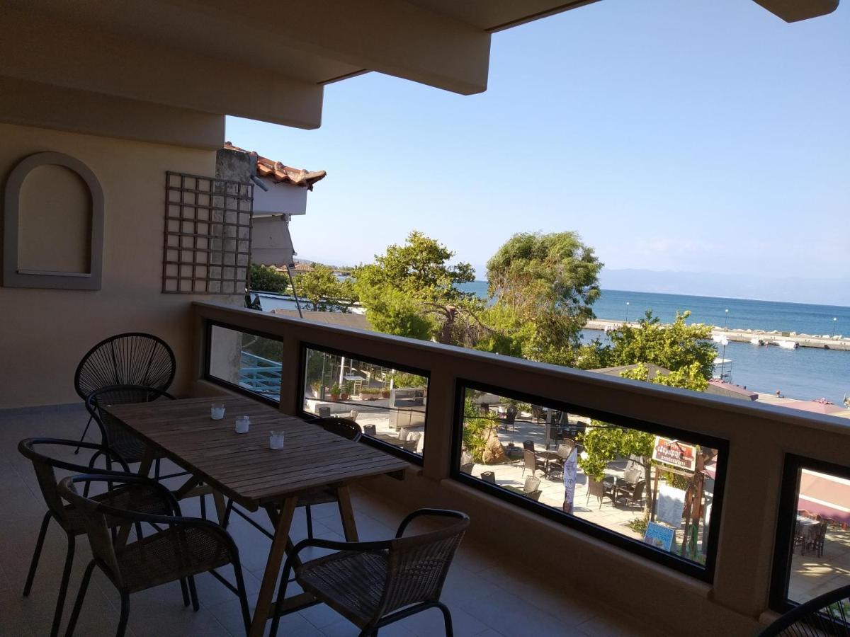 Thea, Agios Andreas Nea Koroni Exterior foto